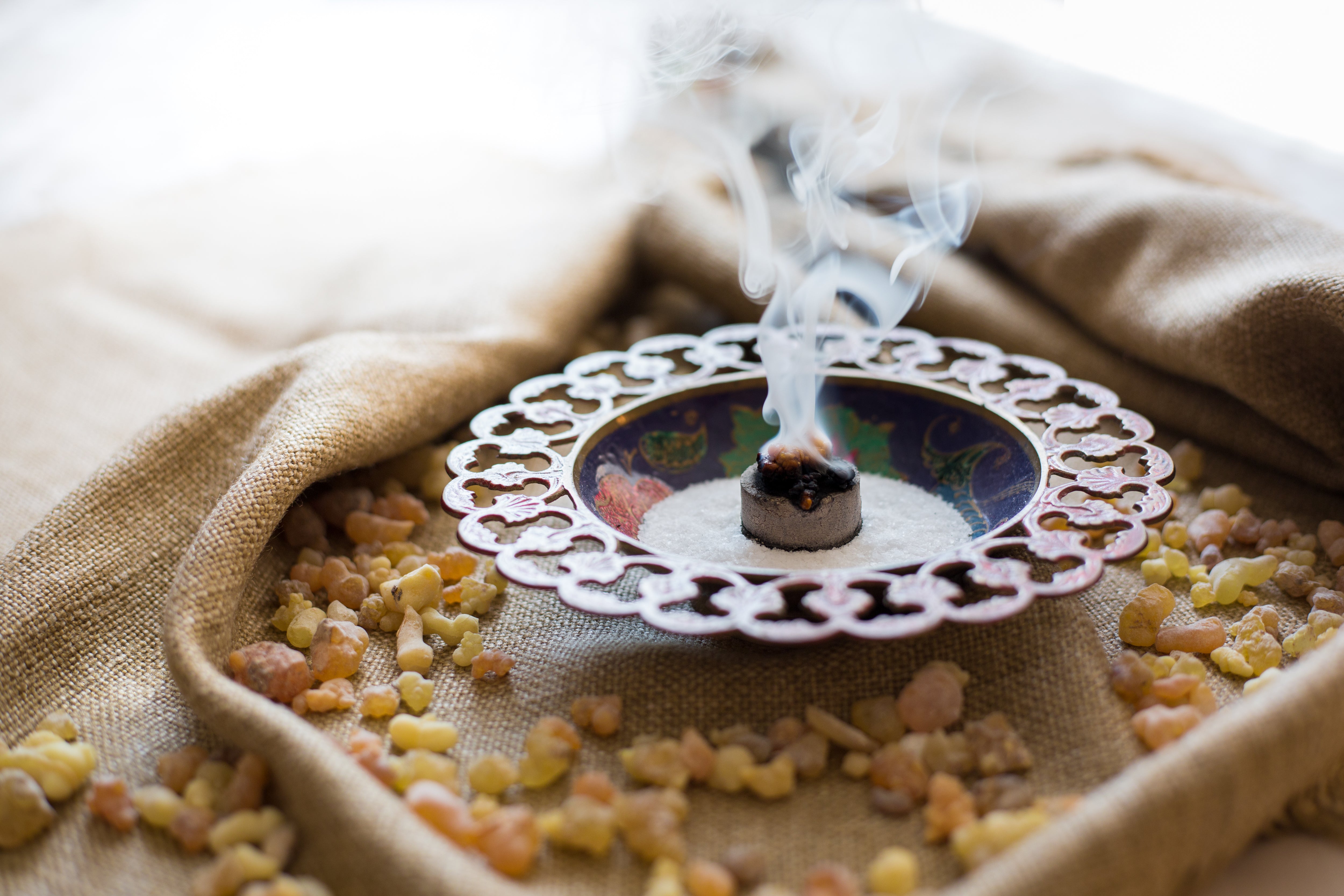 Incense and his important role in different cultures around the world